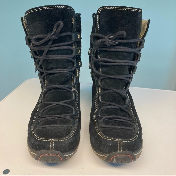 TIMBERLAND Sz 7 Suede Sherpa Lined  Lace-up Comfort Boots - Picture 2 of 15